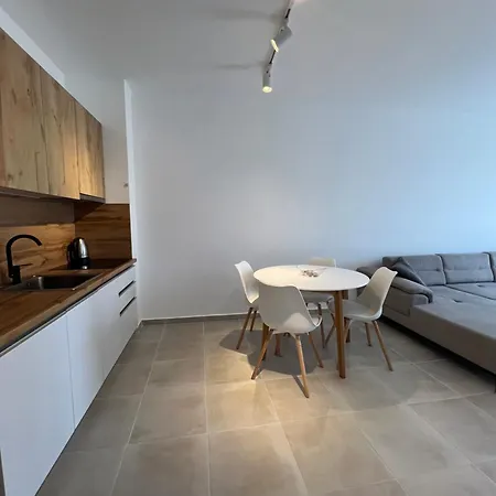 Eda Aparthotel Sakes